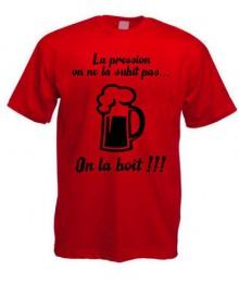 Tee shirt " on la subit pas" rouge